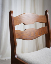 Load image into Gallery viewer, Set Of 6 Razor Back Oak Chairs By Guillerme Et Chambron