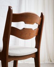 Load image into Gallery viewer, Set Of 6 Razor Back Oak Chairs By Guillerme Et Chambron