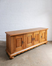 Load image into Gallery viewer, Solid Oak Spanish Sideboard