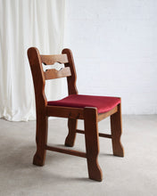 Load image into Gallery viewer, Set of 6 Oak Razorback Dining Chairs