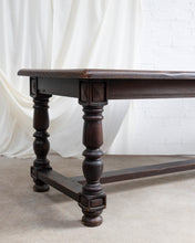 Load image into Gallery viewer, Solid Oak Spanish Dining Table