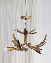 Load image into Gallery viewer, Spanish Foliage Leaf Pendants