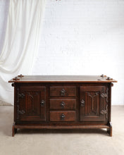 Load image into Gallery viewer, Arts And Crafts Oak Sidebaord