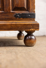 Load image into Gallery viewer, Northern Spanish Double Fronted Cabinet