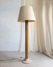 Load image into Gallery viewer, Large Italian Pencil Reed 1950's Floor Lamp