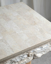 Load image into Gallery viewer, Tessellated And Pencil Reed Plinth