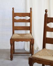 Load image into Gallery viewer, Razor Back Rush Seat Dining Chairs