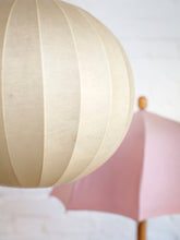 Load image into Gallery viewer, Cocoon Pendent