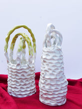 Load image into Gallery viewer, Ceramic Glazed Basket With Contrast Yellow Handle