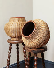 Load image into Gallery viewer, Wicker & Terracotta Pot