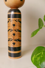 Load image into Gallery viewer, Vintage Japanese Kokeshi Doll