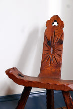 Load image into Gallery viewer, European tripod birthing chair