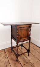 Load image into Gallery viewer, Edwardian Bobbin Turned Side Table With Scalloped Edge