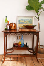 Load image into Gallery viewer, Early 20th century mahogany occasional table with scalloped edge