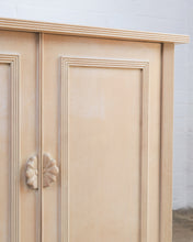 Load image into Gallery viewer, Split Reed Detail Sideboard With Shell Handles
