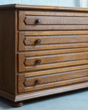 Load image into Gallery viewer, Solid Oak Chest Of Drawers
