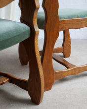 Load image into Gallery viewer, Set Of 6 Razorback Oak Dining Chairs
