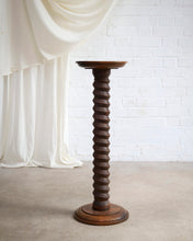 Load image into Gallery viewer, Heavy Oak Spiral Plinth
