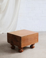 Load image into Gallery viewer, Japanese Go Games Table
