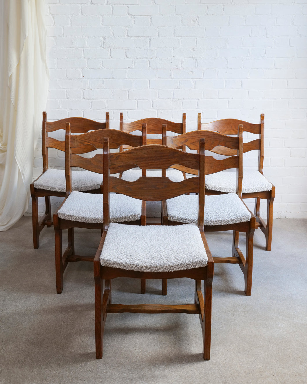 Set Of 6 Razor Back Oak Chairs By Guillerme Et Chambron