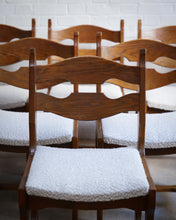 Load image into Gallery viewer, Set Of 6 Razor Back Oak Chairs By Guillerme Et Chambron
