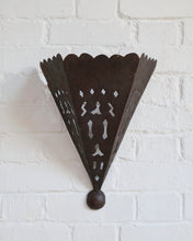 Load image into Gallery viewer, Metal Tole Wall Sconce
