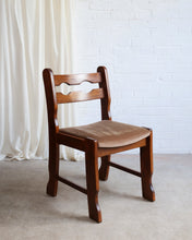 Load image into Gallery viewer, Set of 6 Oak Razorback Dining Chairs
