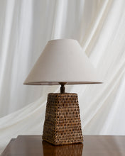 Load image into Gallery viewer, Small Basket Lamp
