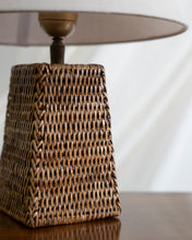 Load image into Gallery viewer, Small Basket Lamp
