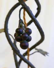 Load image into Gallery viewer, Twisted Metal Vine Lamp

