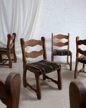 Load image into Gallery viewer, Set of 6 Razor Back Oak Chairs
