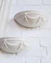 Load image into Gallery viewer, Roman Drape Plaster Sconce Uplighters
