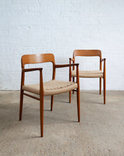 Load image into Gallery viewer, Niels O Moller carver dining chairs with paperboard seats 
