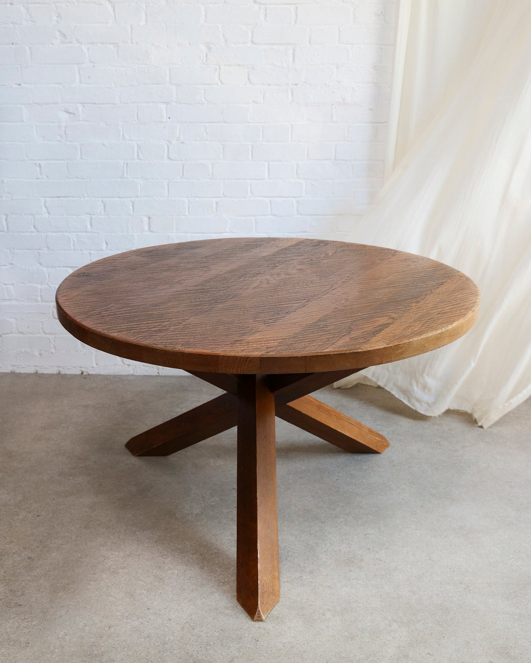 Round Solid Oak Dining Table