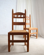 Load image into Gallery viewer, Set of 6 Razor Back Dining Chairs With Rush Seats
