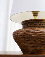 Load image into Gallery viewer, Rattan Basket Lamp
