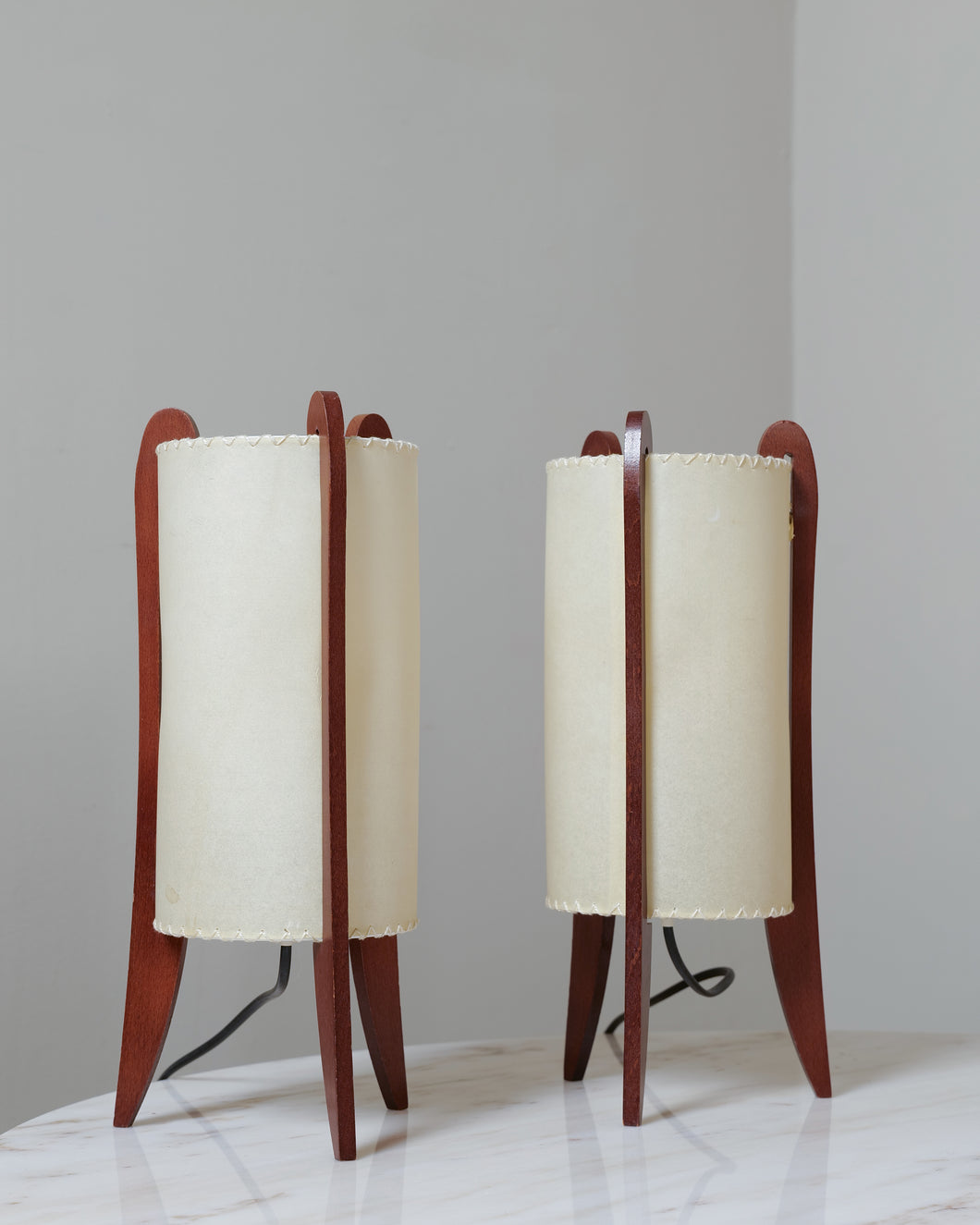 Pair Of Midcentury Tripod Lamp In The Style Of Isamu Noguchi