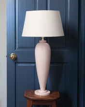 Load image into Gallery viewer, Ceramic French Table Lamp
