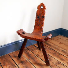 Load image into Gallery viewer, European tripod birthing chair
